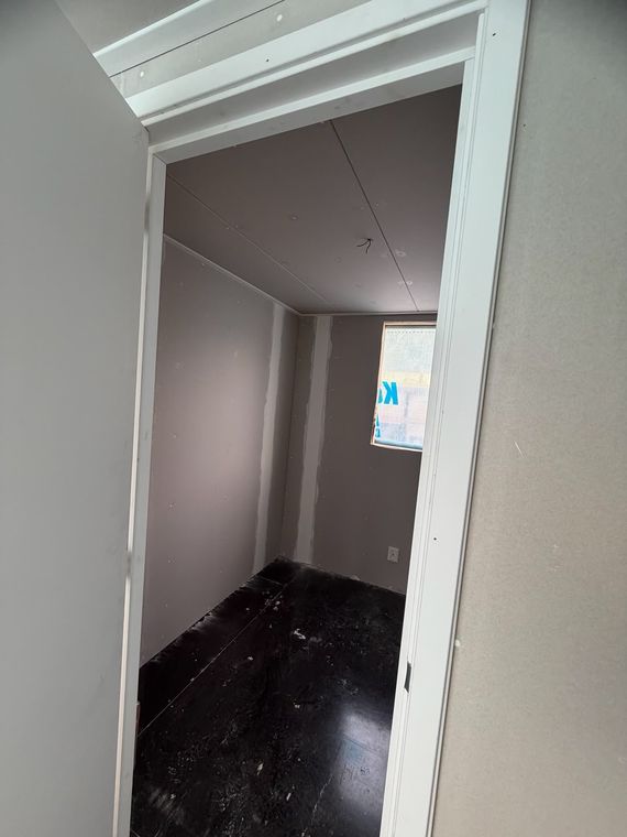Binnenrenovatie & schilderwerk
